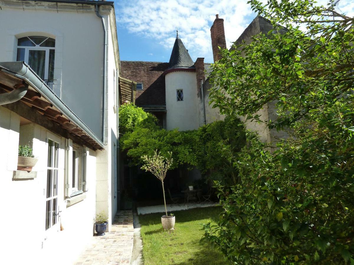 Le Jardin Andrinople Hotel Richelieu Exterior photo